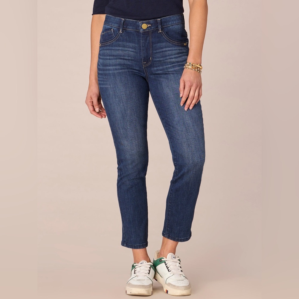 Democracy Women's Skinny Jeans in Blue size 6 EUC